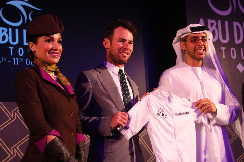 click to enlarge Abu_Dhabi_Tour2015_jersey_presentation_foto8
