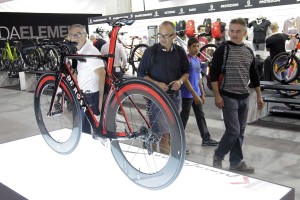 click to enlarge CosmoBikeShow_2015_BDC_De_Rosa_SK_Pininfarina