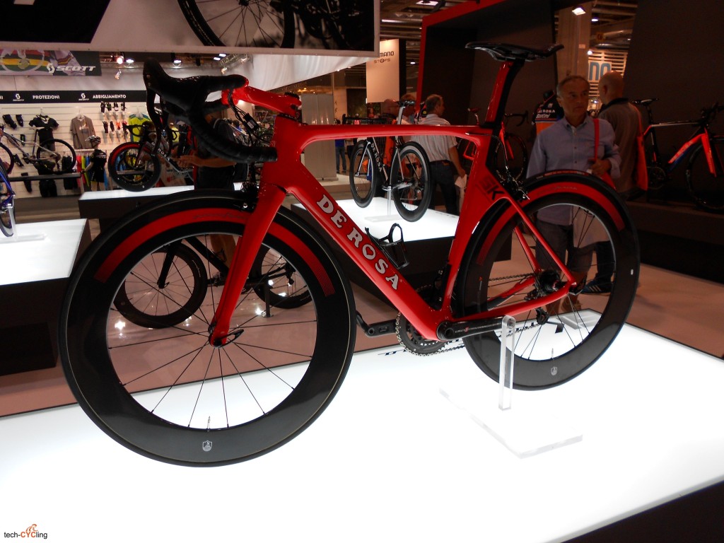 CosmoBikeShow_2015_BDC_De_Rosa_foto10