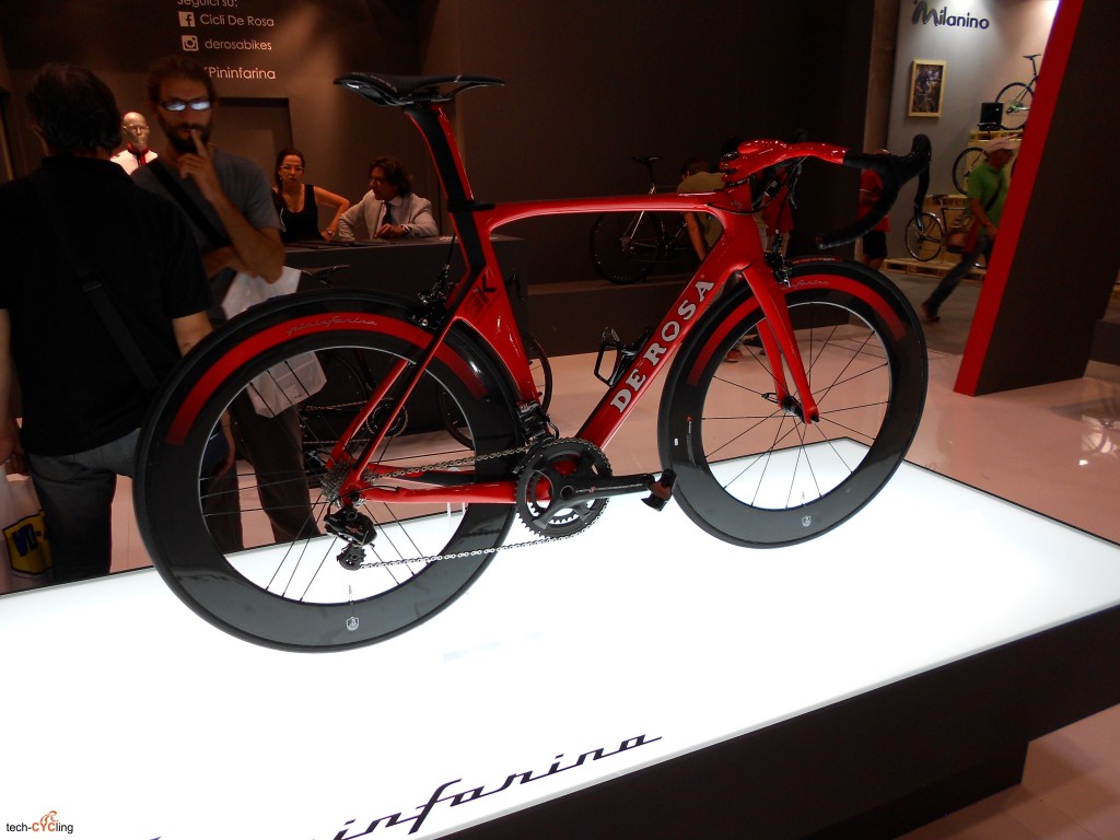 CosmoBikeShow_2015_BDC_De_Rosa_foto8