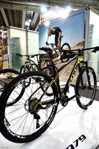 click to enlarge CosmoBikeShow_2015_MTB_Look_foto4