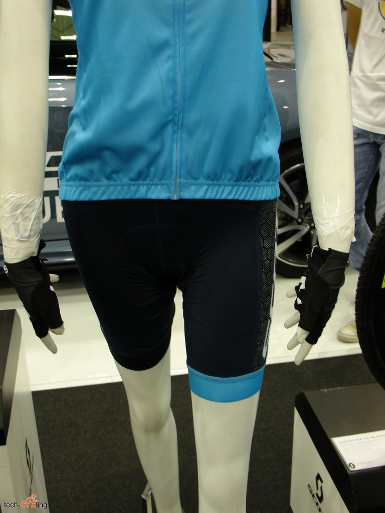 CosmoBikeShow_2015_abbigliamento_Scott_foto3
