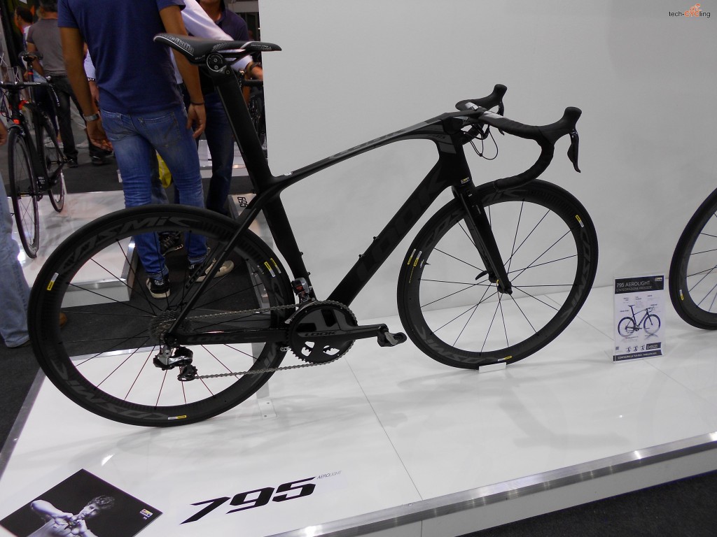 click to enlarge CosmoBikeShow_2015_BDC_Look_foto2