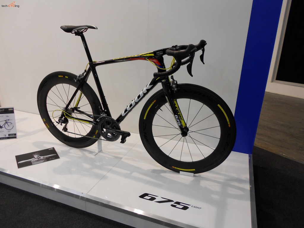 click to enlarge CosmoBikeShow_2015_BDC_Look_foto5