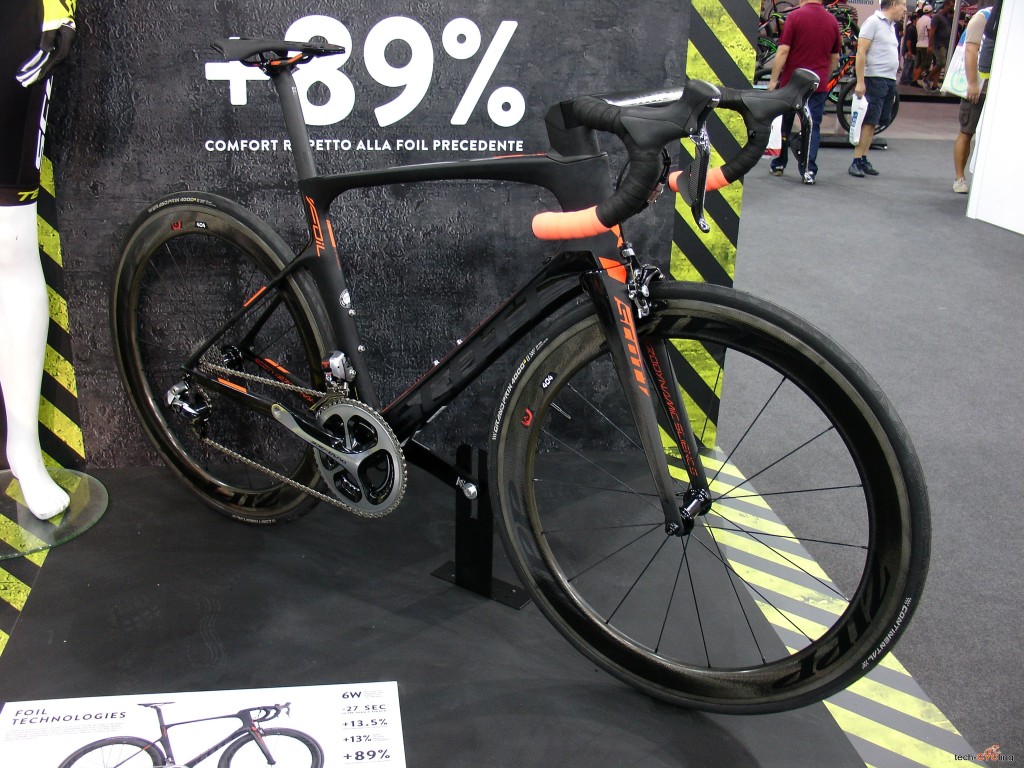 click to enlarge CosmoBikeShow_2015_BDC_Scott_Foil_foto1