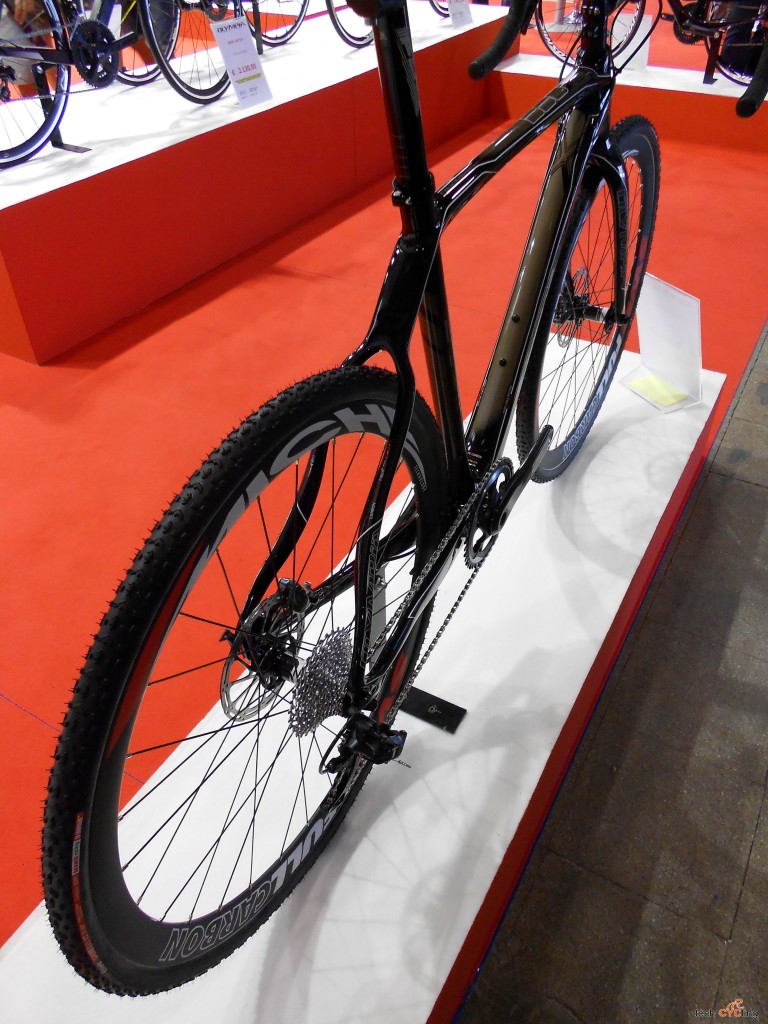 click to enlarge CosmoBikeShow_2015_CX_Olympia_Ego-X_foto4