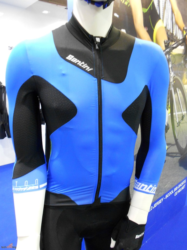 CosmoBikeShow_2015_abbigliamento_Santini_foto7