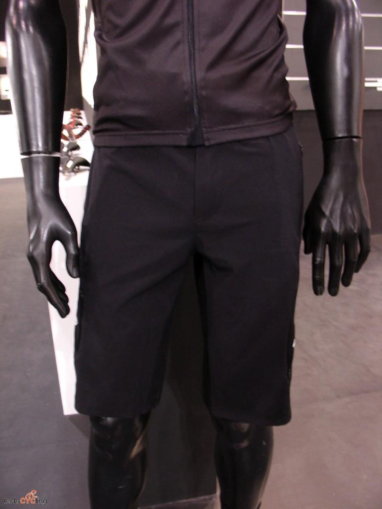 CosmoBikeShow_2015_abbigliamento_Selle_San_Marco_foto2
