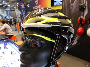 click to enlarge CosmoBikeShow_2015_caschi_LAS_foto3