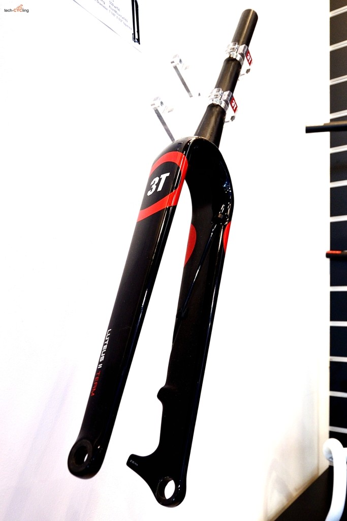 click to enlarge CosmoBikeShow_2015_componenti_3T_foto6