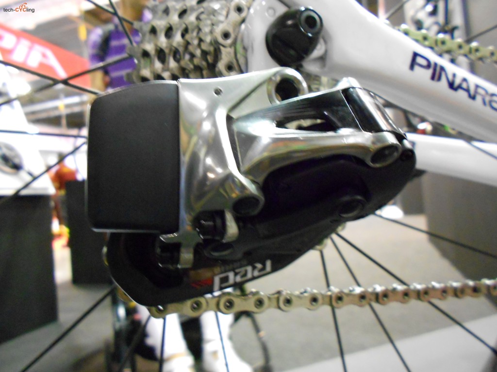 click to enlarge CosmoBikeShow_2015_componenti_Sram_e-tap_foto3