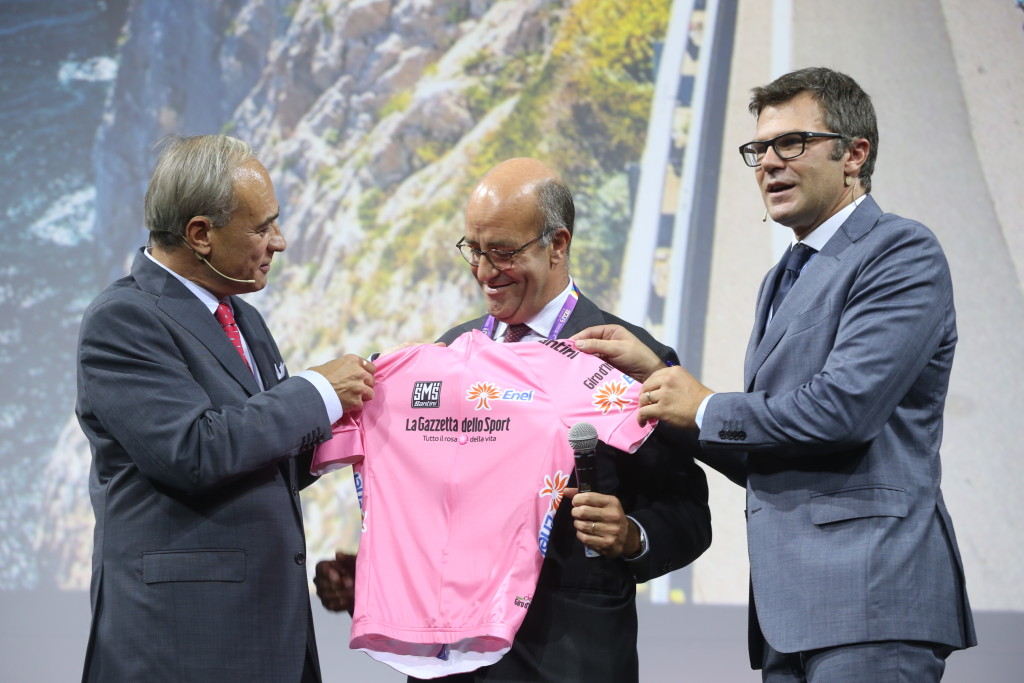 click to enlarge Giro_Italia_2016_presentazione_foto13