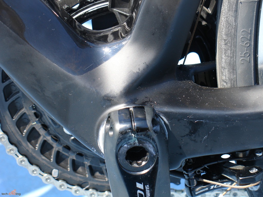 b'Twin_Ultra_900_bottom_bracket