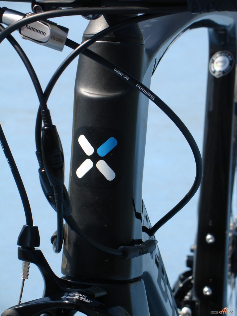 b'Twin_Ultra_900_head_tube_foto1