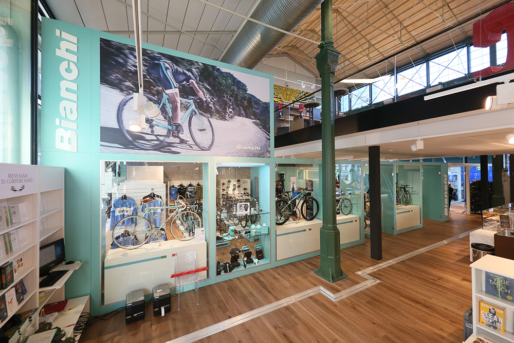 click to enlarge Bianchi_Eataly_Monaco_foto09