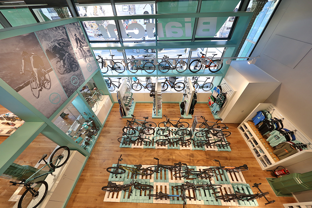 click to enlarge Bianchi_Eataly_Monaco_foto10