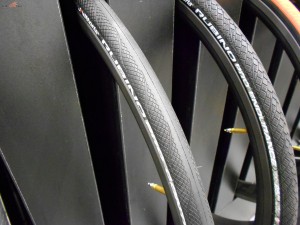 CosmoBikeShow_2015_pneumatici_Vittoria_Rubino_foto2