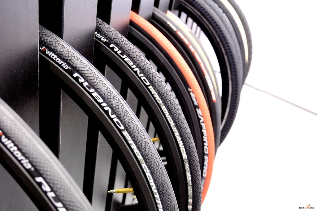 click to enlarge CosmoBikeShow_2015_pneumatici_Vittoria_Rubino_foto4
