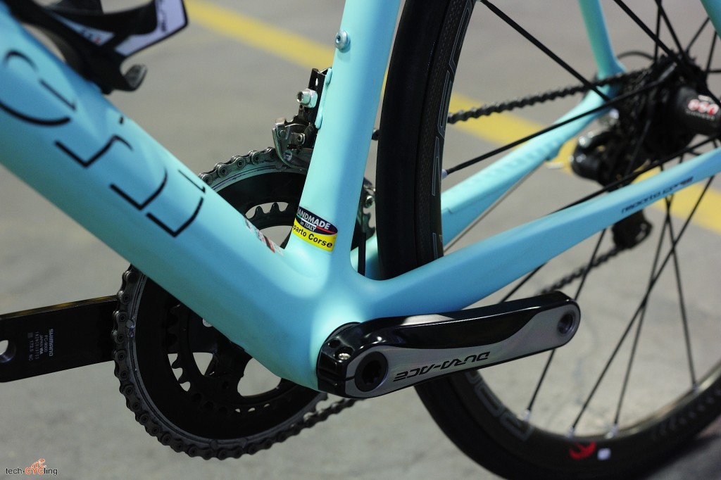click to enlarge Bianchi_Specialissima_CV_bottom_bracket_2