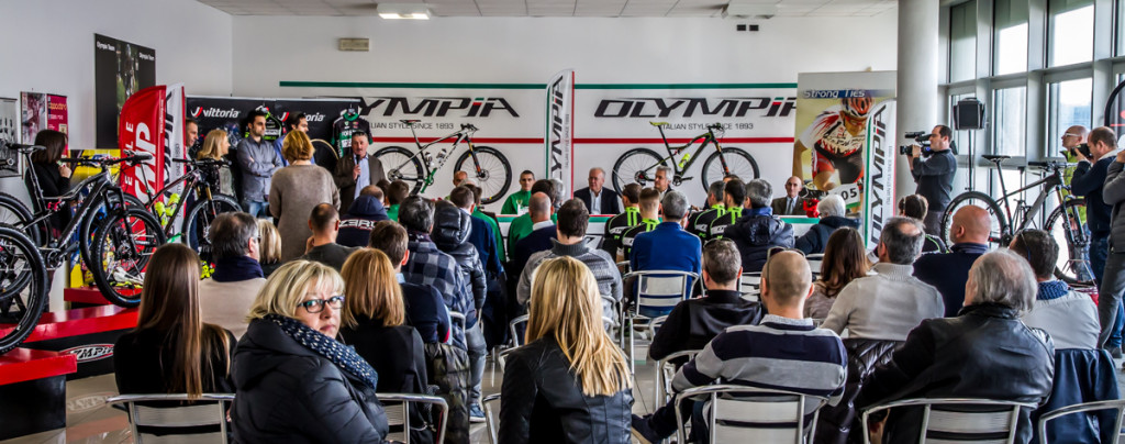 click to enlarge Presentazione_sala_piena