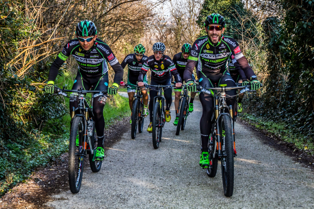 click to enlarge Team_Olympia+GS_Forestale_action_foto1