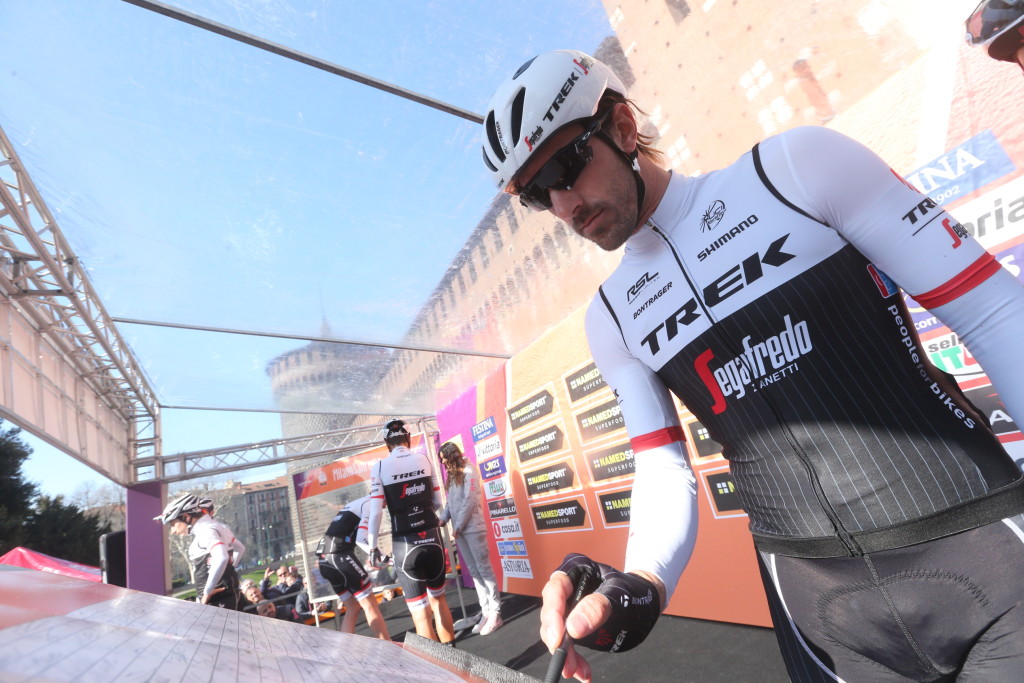 click to enlarge Milano_Sanremo_2016_start_Cancellara