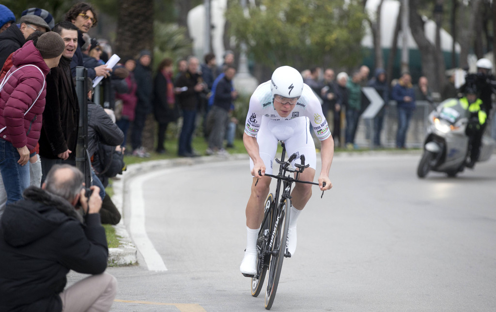 Bob Jungels (Etixx-Quick Step) durante la cronometro