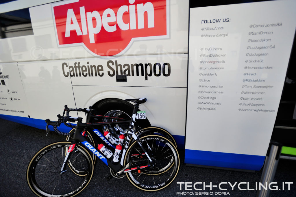click to enlarge Giro_Italia_2016_tappa18_foto77