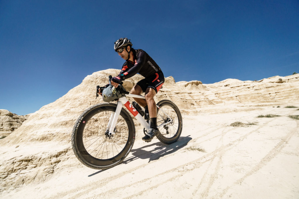 click to enlarge 3T_Exploro_outdoor_02