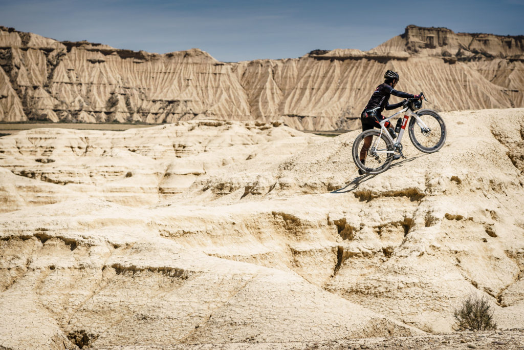 click to enlarge 3T_Exploro_outdoor_05