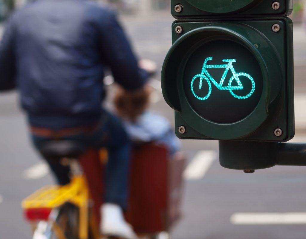 click to enlarge City_bike_semaforo