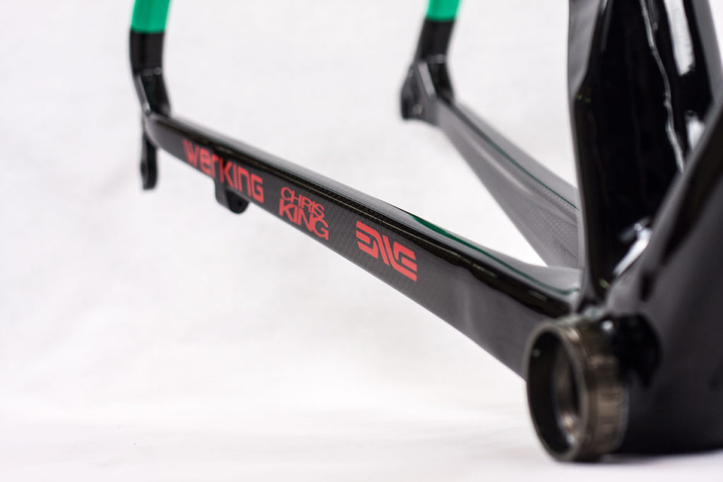 Werking-cycles-Model-S-custom-carbon-frame-10