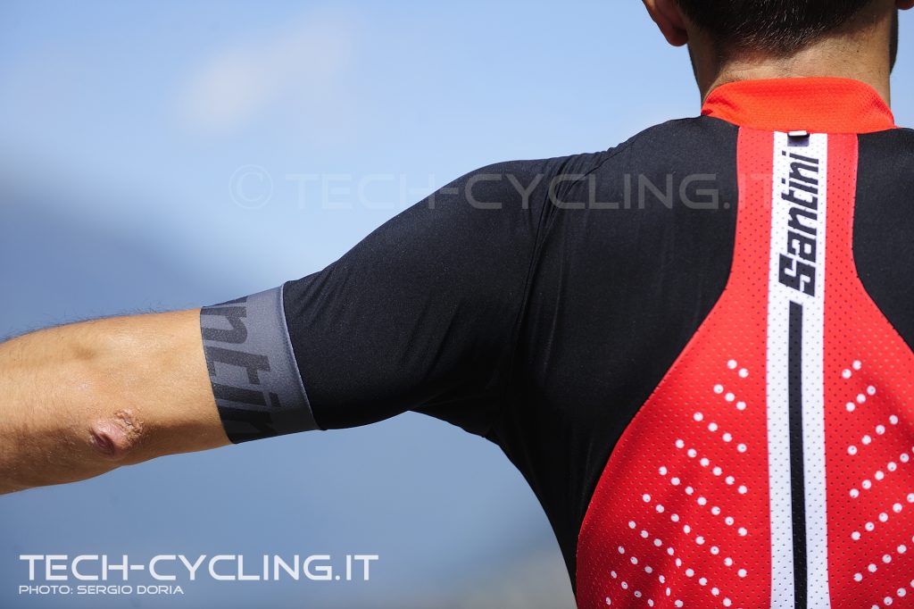 click to enlarge Santini_Coolzero_foto9