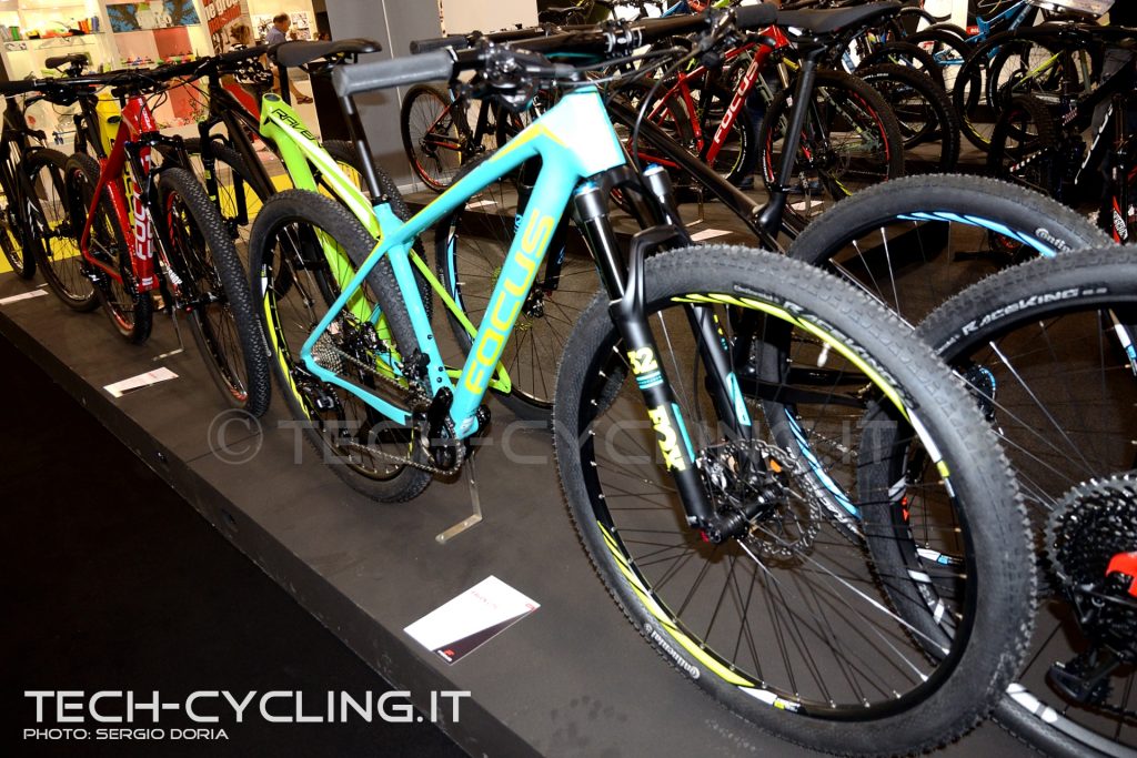 click to enlarge cosmobikeshow_2016_mtb_focus_foto4