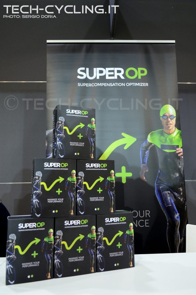 click to enlarge cosmobikeshow_2016_accessori_superop_foto2