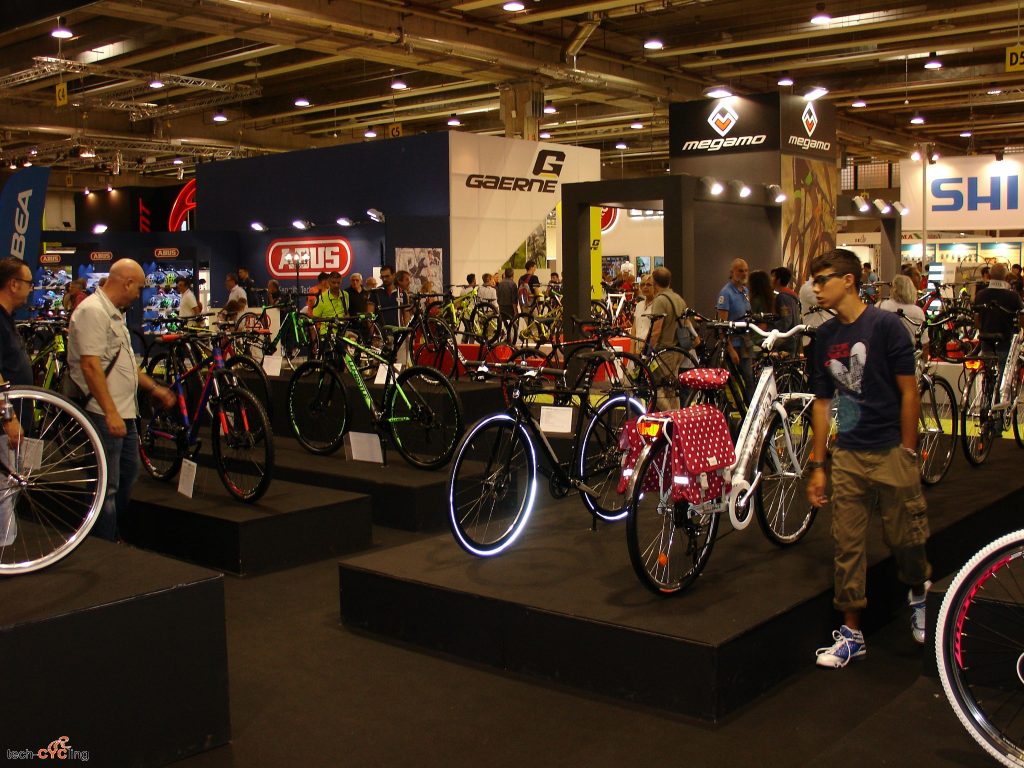click to enlarge cosmobikeshow_2016_city-bike_atala_foto3