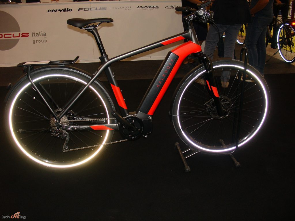 click to enlarge cosmobikeshow_2016_e-bike_kalkhoff_foto2