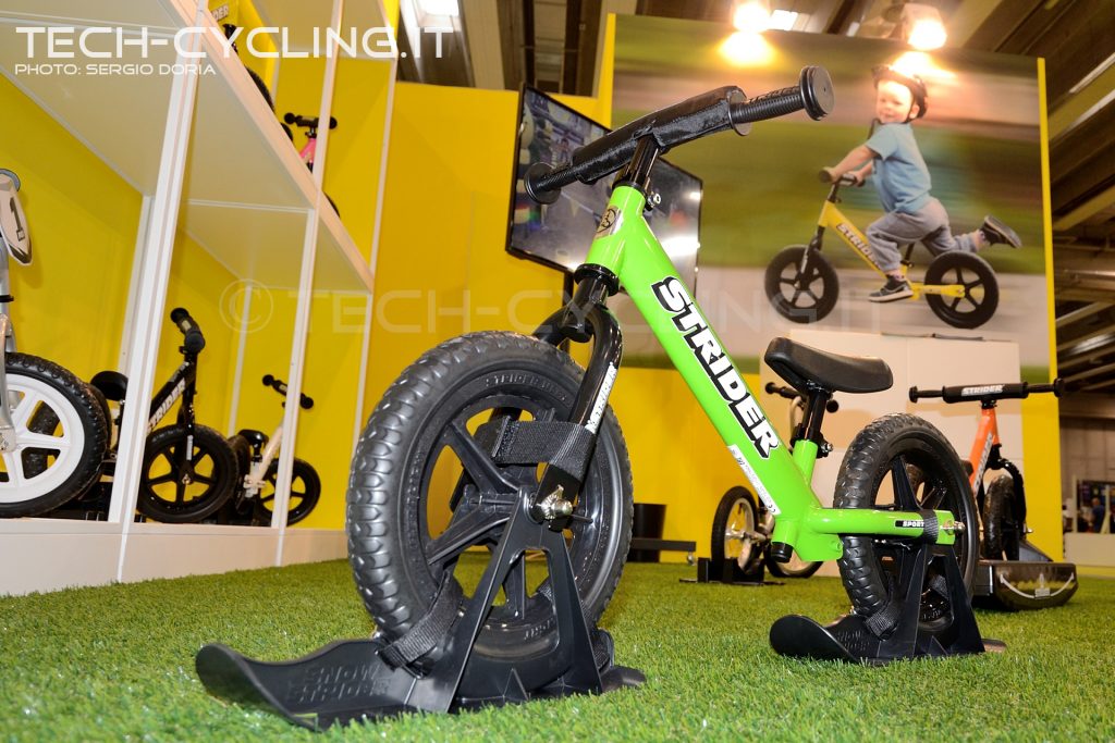 click to enlarge cosmobikeshow_2016_minibike_strider_foto5
