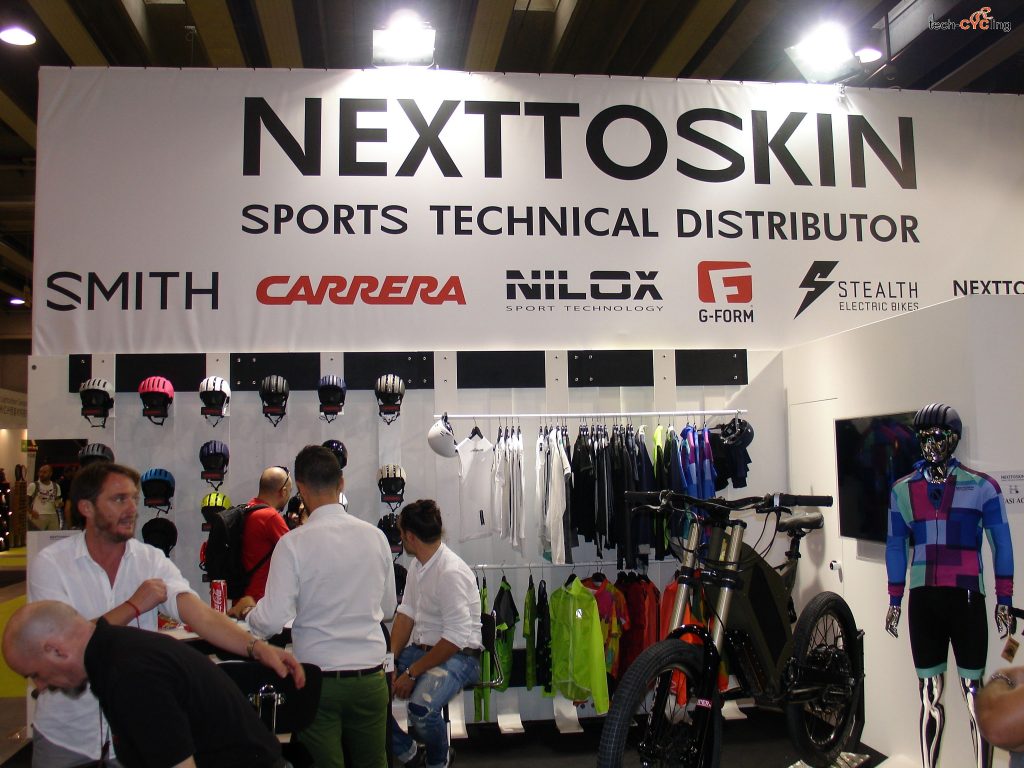 click to enlarge cosmobikeshow_2016_abbigliamento_nexttoskin_foto1