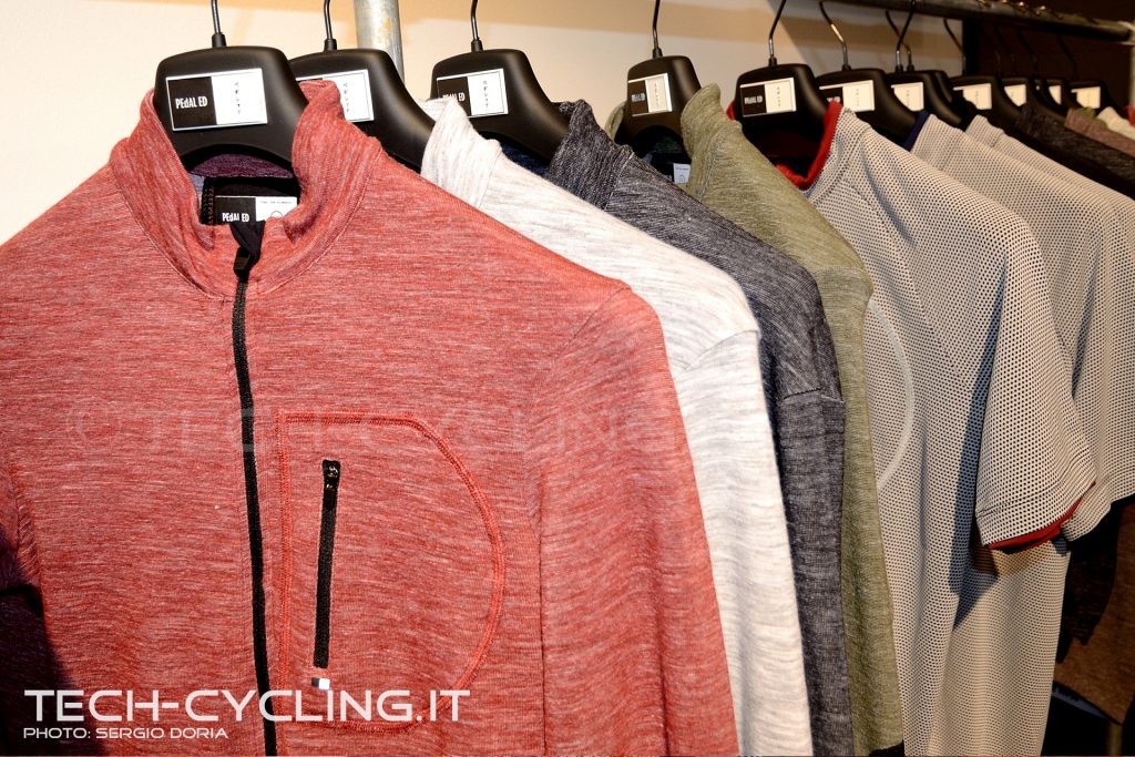 click to enlarge cosmobikeshow_2016_abbigliamento_pedal_ed_foto6