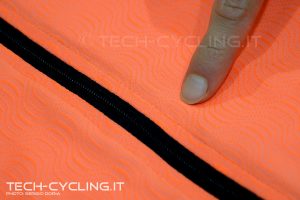 click to enlarge cosmobikeshow_2016_abbigliamento_santini_foto10