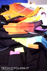 click to enlarge cosmobikeshow_2016_abbigliamento_santini_foto17