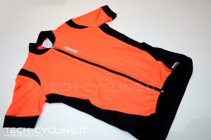 click to enlarge cosmobikeshow_2016_abbigliamento_santini_foto8