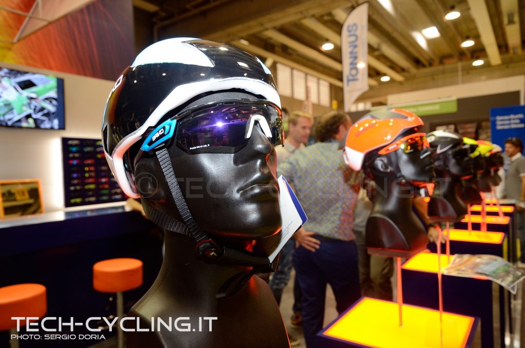 click to enlarge cosmobikeshow_2016_caschi_briko_foto1
