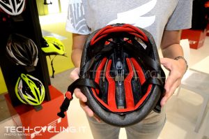 click to enlarge cosmobikeshow_2016_caschi_met_foto13