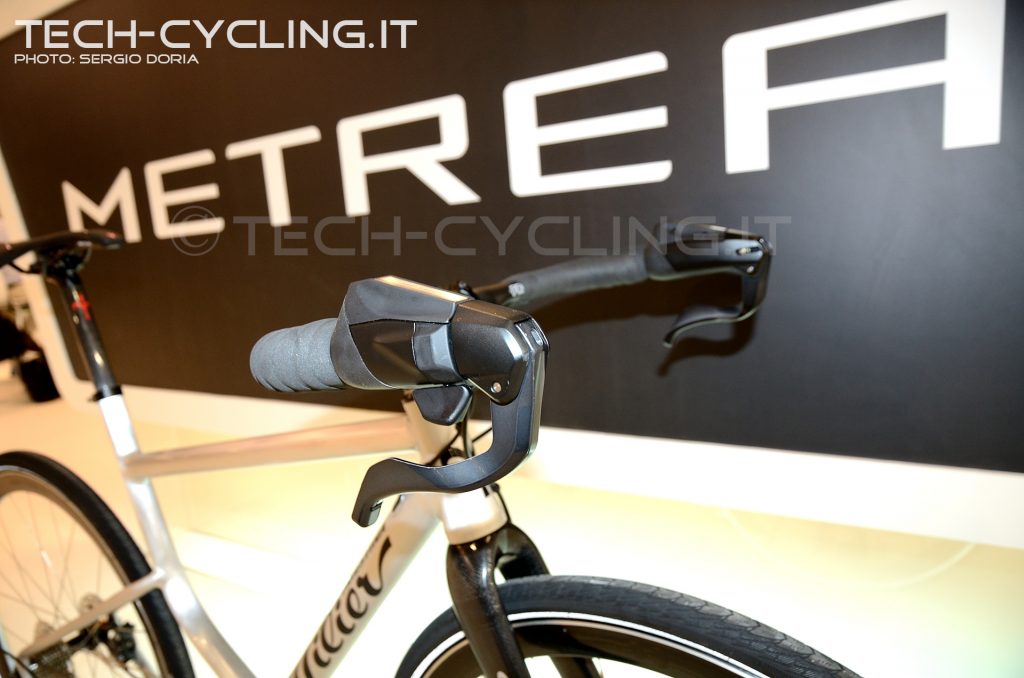 click to enlarge cosmobikeshow_2016_componenti_shimano_foto1
