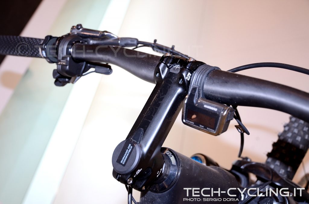 click to enlarge cosmobikeshow_2016_componenti_shimano_foto16