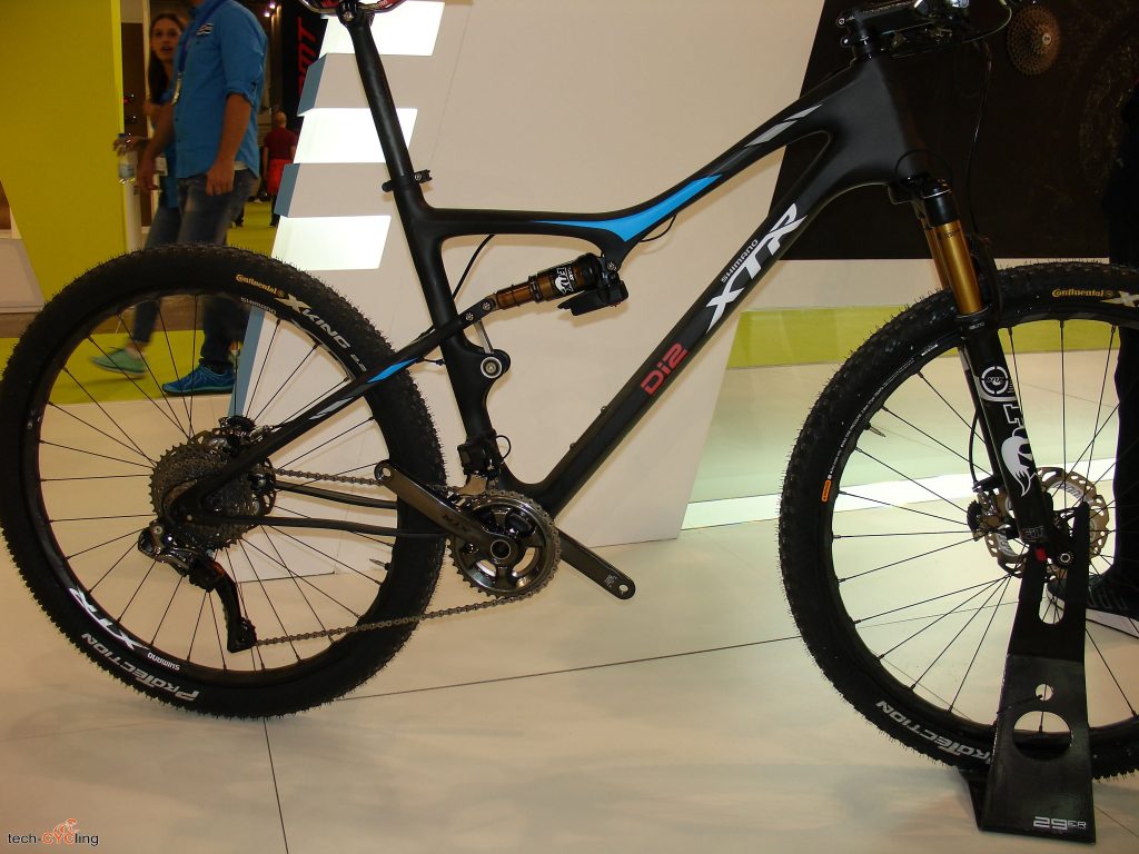 click to enlarge cosmobikeshow_2016_componenti_shimano_foto19