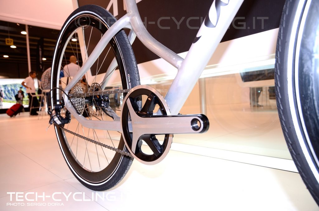 click to enlarge cosmobikeshow_2016_componenti_shimano_foto4