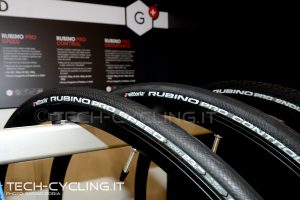 click to enlarge cosmobikeshow_2016_pneumatici_vittoria_foto17